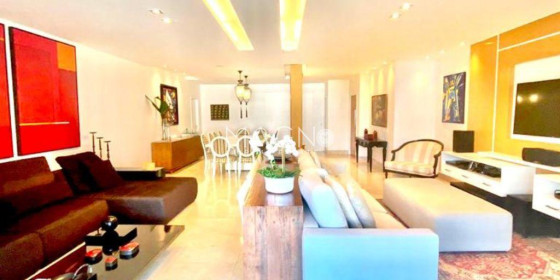 Apartamento na Av Lucio Costa