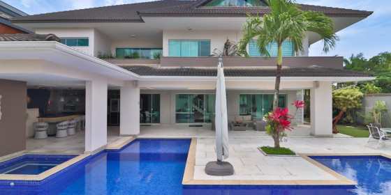 Casa a venda no condomínio Del Lago