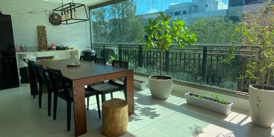 APARTAMENTO MOBILIADO 