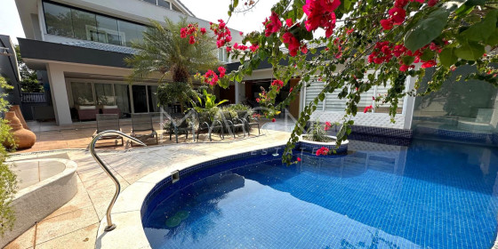 Casa no Quintas do Rio 5 Suítes