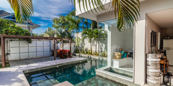 Casa Contemporânea Luxuosa na Barra