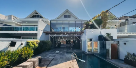 Casa na Barra da Tijuca com 5 Quartos