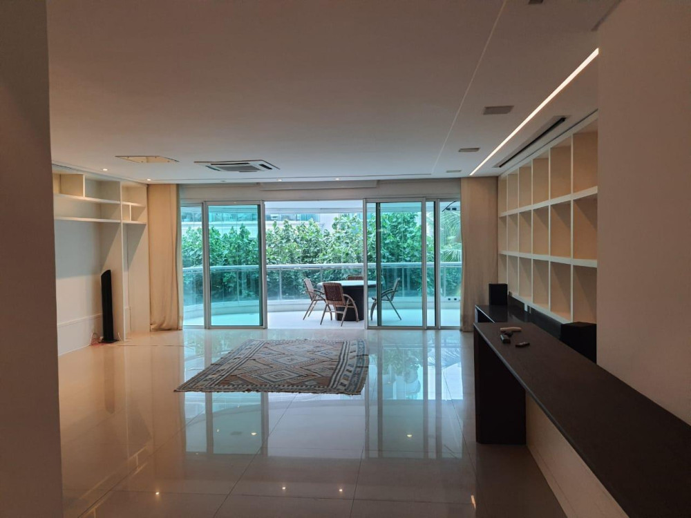 Lindíssimo apartamento no Condomínio Mônaco | Barra da Tijuca · foto 2 de 32