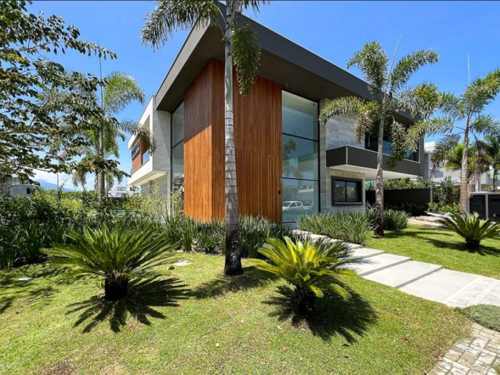 MODERNA CASA NO CONDOMÍNIO ALPHAVILLE · foto 18 de 33