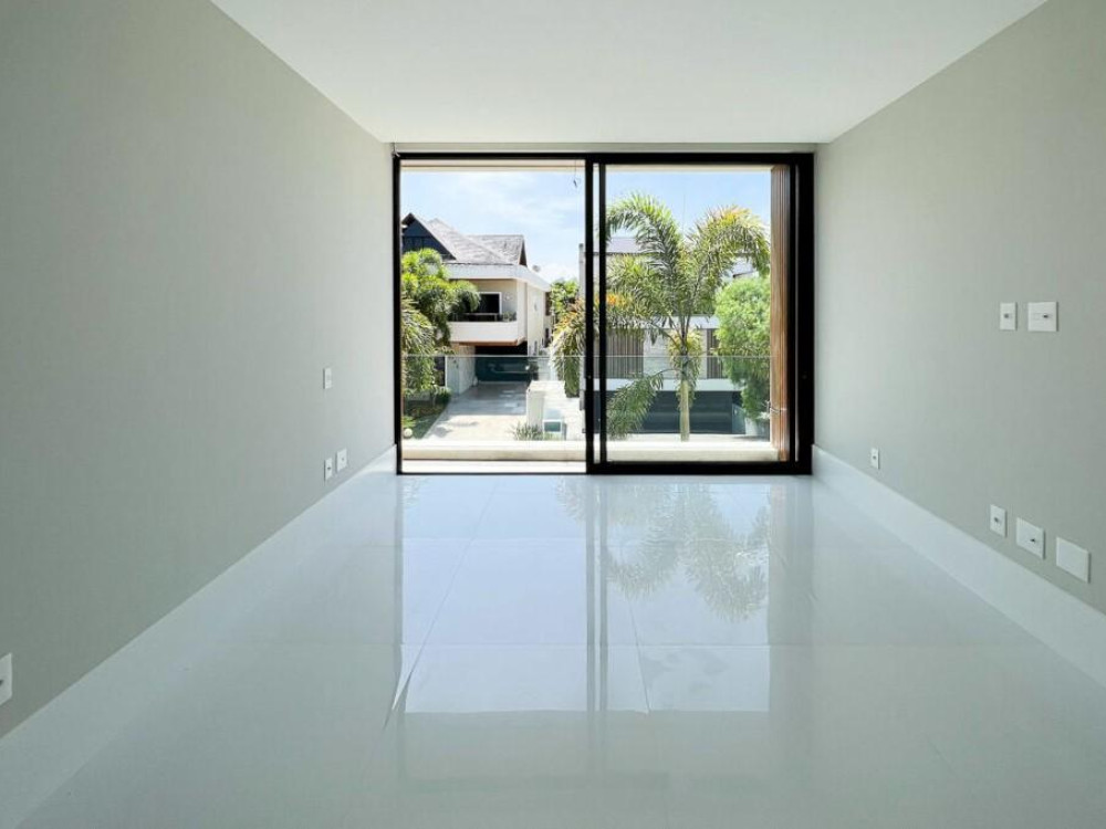 MODERNA CASA NO CONDOMÍNIO ALPHAVILLE · foto 29 de 33