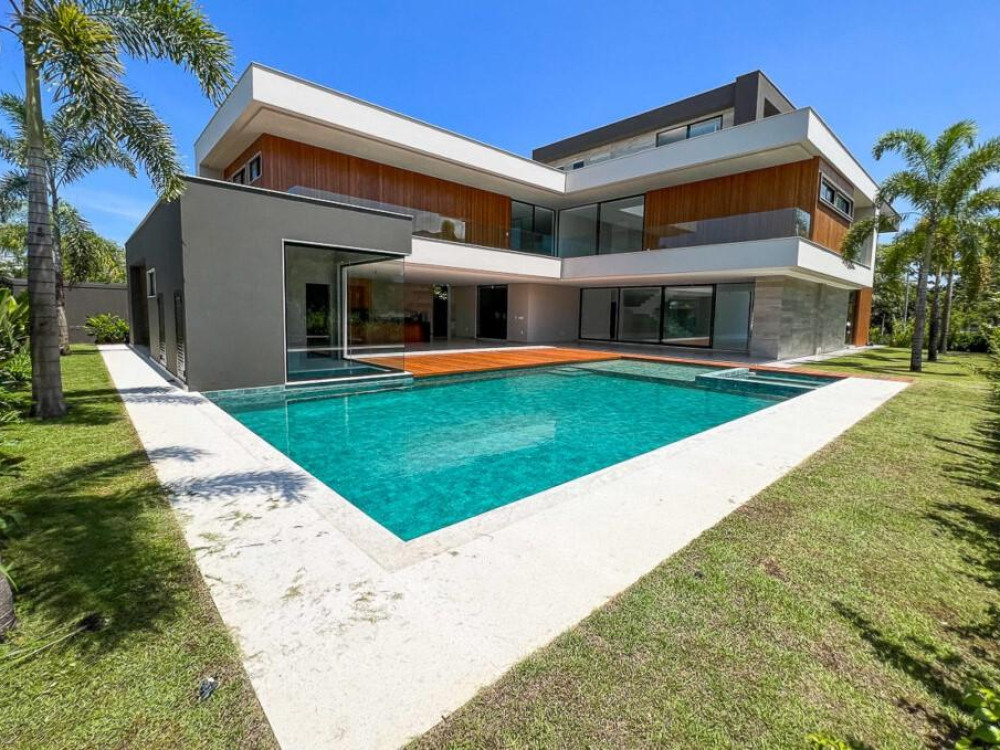MODERNA CASA NO CONDOMÍNIO ALPHAVILLE · foto 3 de 33