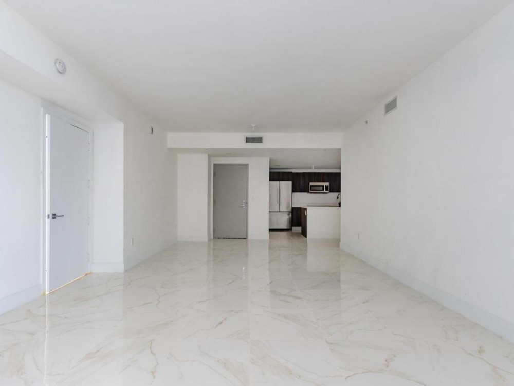 Apartamento Edgewater, FL 33132 · foto 4 de 9