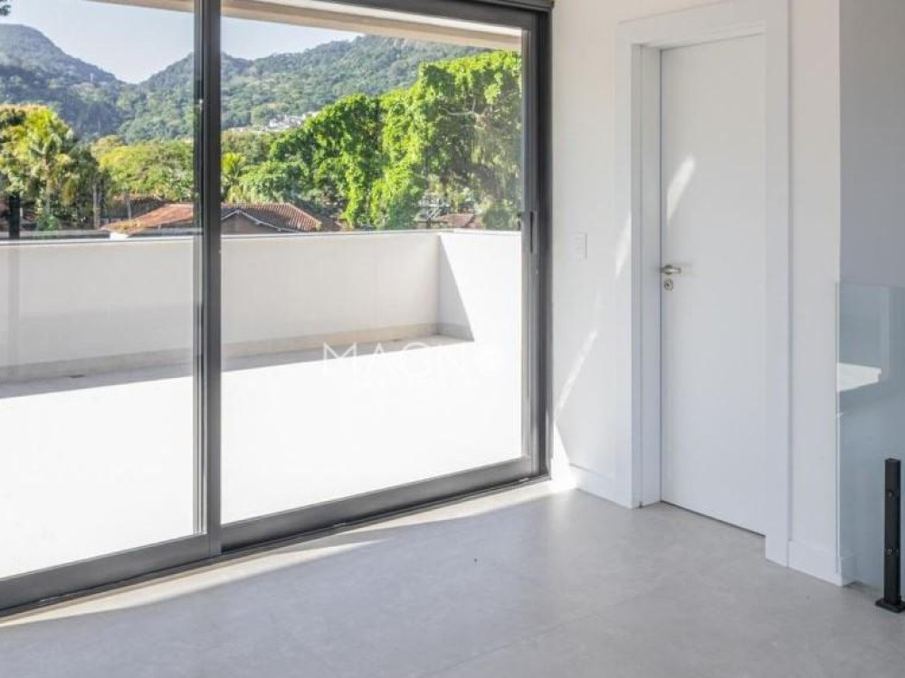 Casa a venda no Itanhangacom 682m²  · foto 19 de 20
