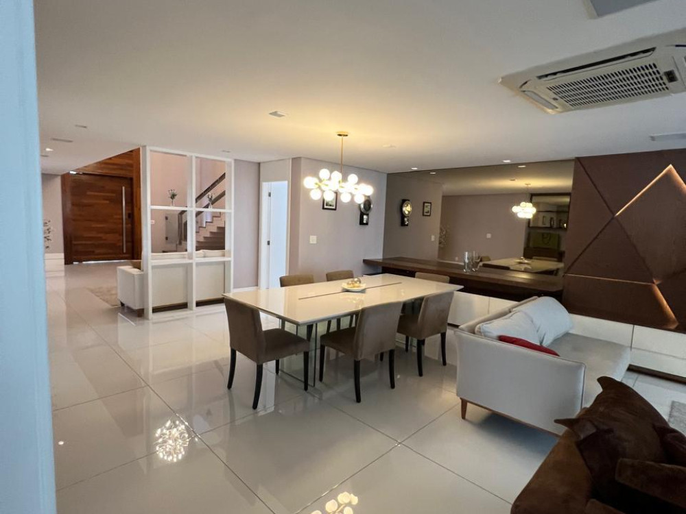 Casa com 4 Suítes e Piscina | Barra da Tijuca | 980m² · foto 18 de 21