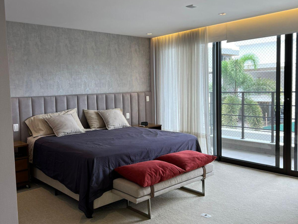 Casa com 4 Suítes e Piscina | Barra da Tijuca | 980m² · foto 9 de 21