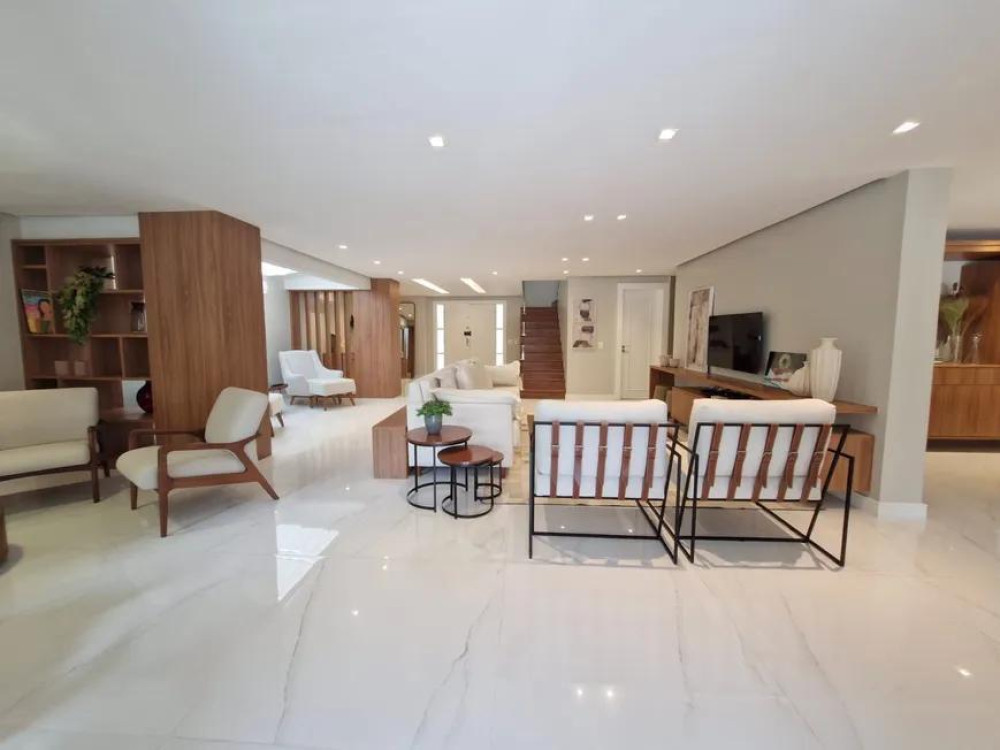 Casa Mobiliada com Piscina | Barra da Tijuca | 500m² · foto 18 de 19