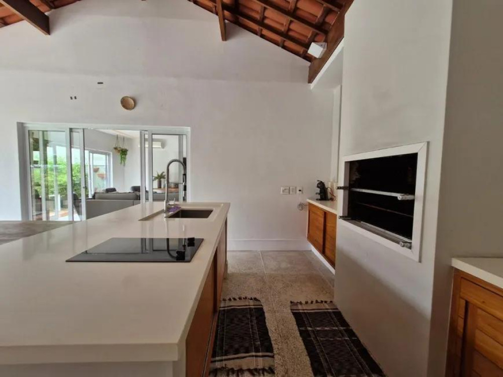 Casa Mobiliada com Piscina | Barra da Tijuca | 500m² · foto 3 de 19