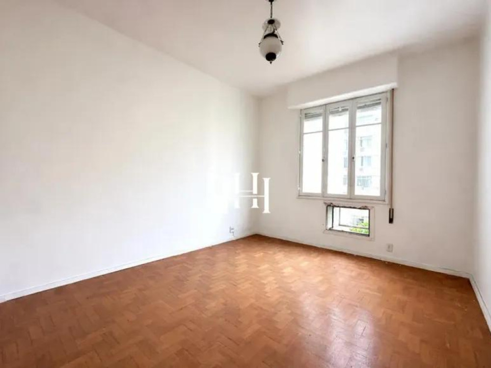 Apartamento com 3 Quartos | Copacabana | 140m² · foto 3 de 9